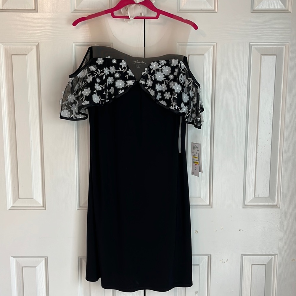 Illusion shoulder prom/cocktail dress